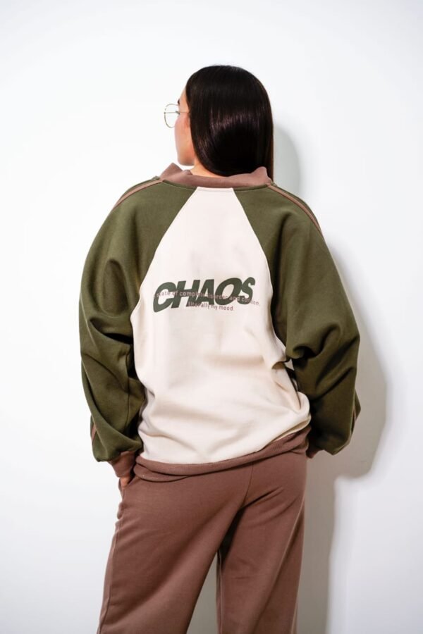 WhatsApp Image 2025-05-19 at 16.02.26 (7) Buzo escote en V CHAOSS CHAOSS