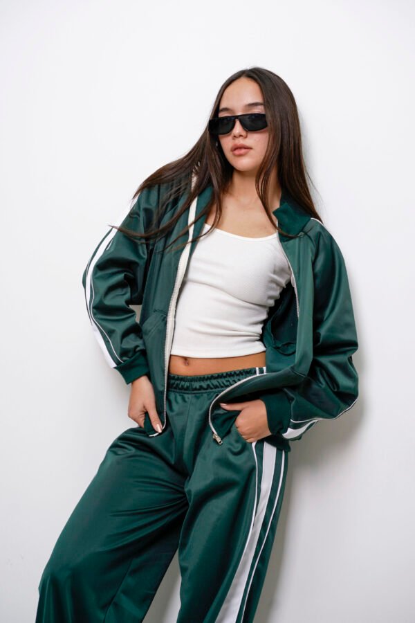 CAMPERA DEPORTIVA HOMERO