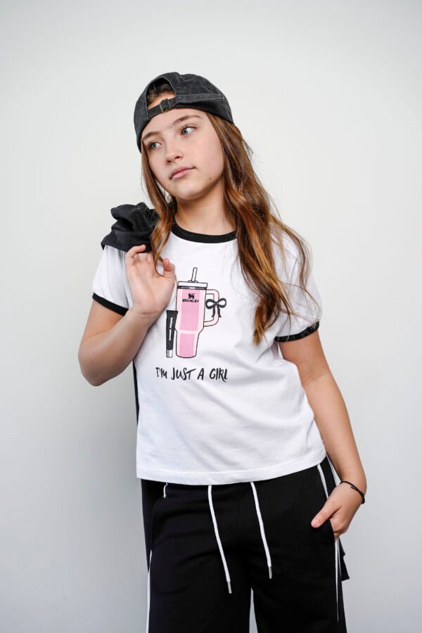 REMERA MEDIANA IM JUST A GIRL